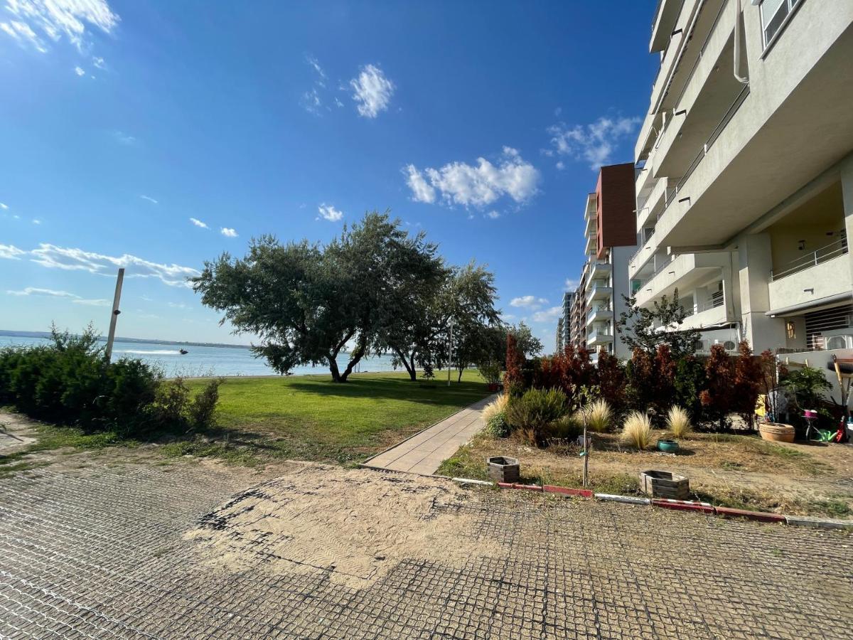 Delize Rent Mamaia Apartment Екстериор снимка